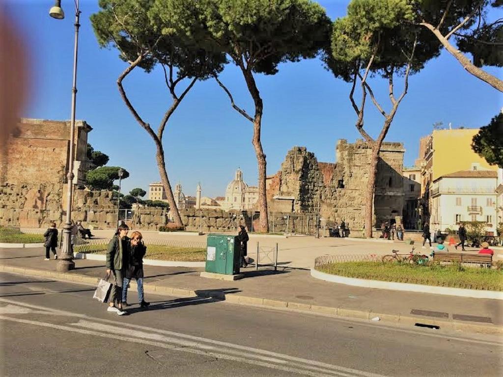 Casa Vacanze Colosseum By Alice Roma Eksteriør bilde